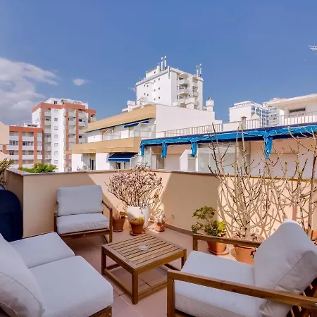 Al - Terrace Penthouse